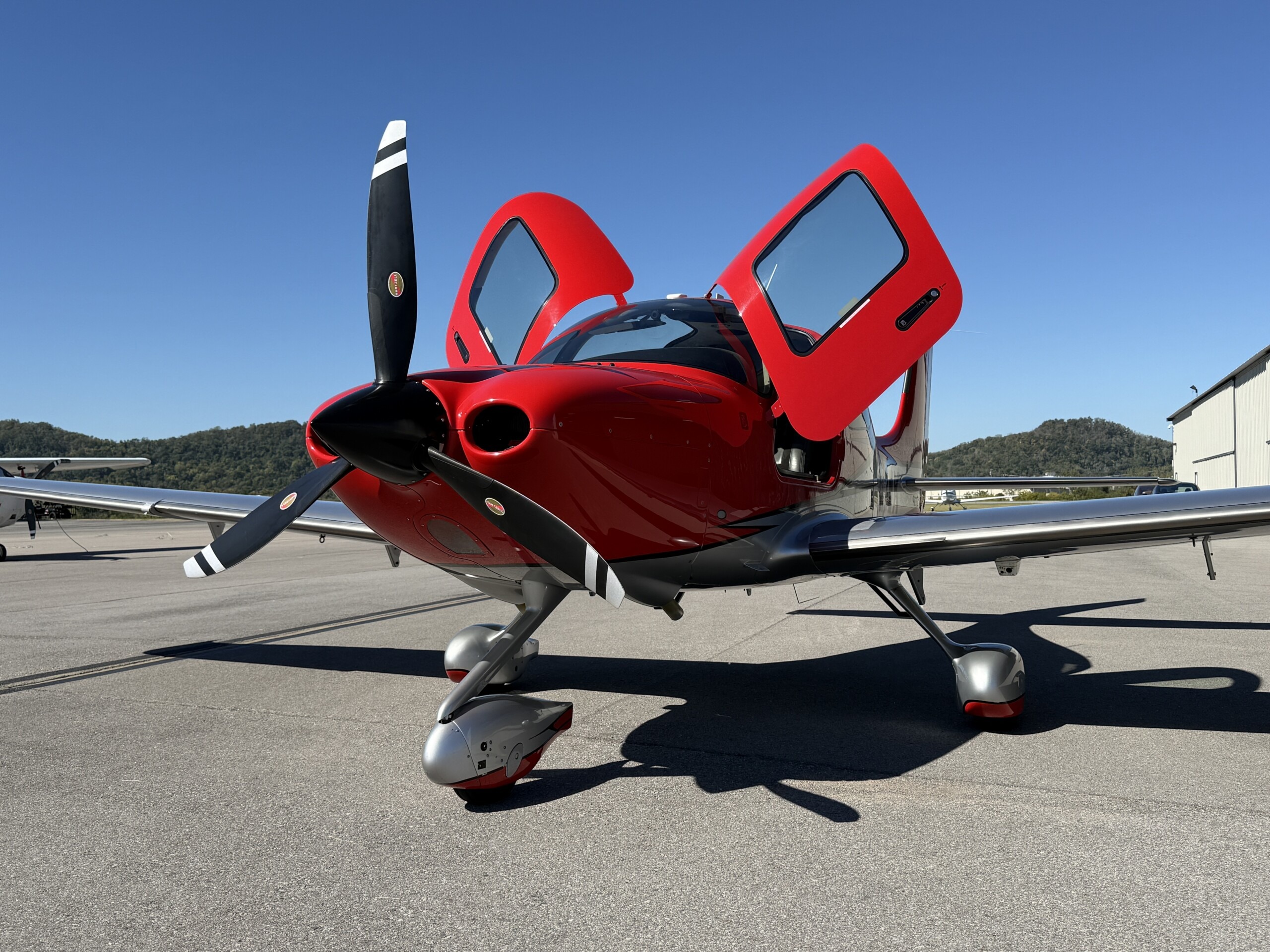 N503WK at Harmony Air