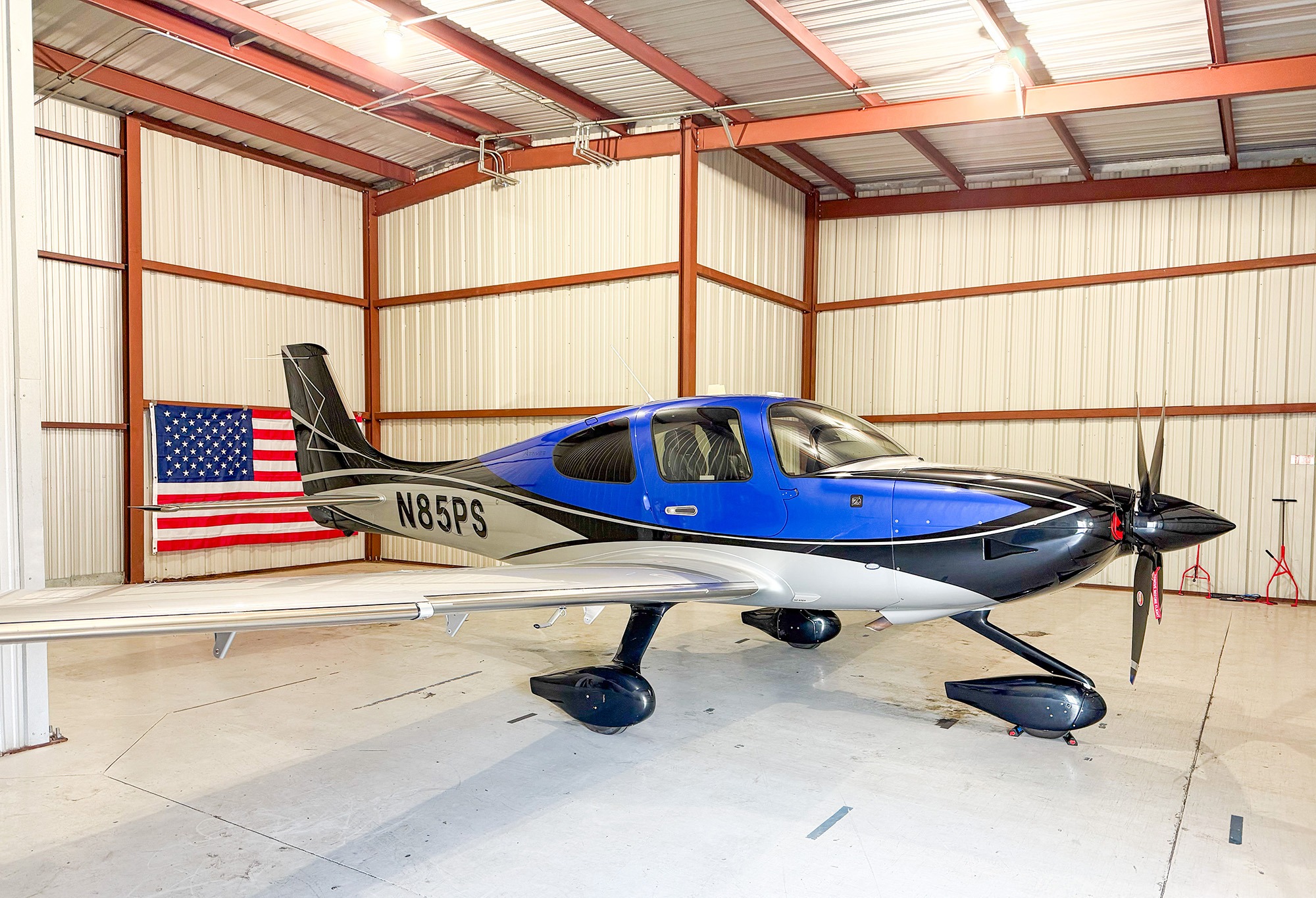 N85PS at Harmony Air